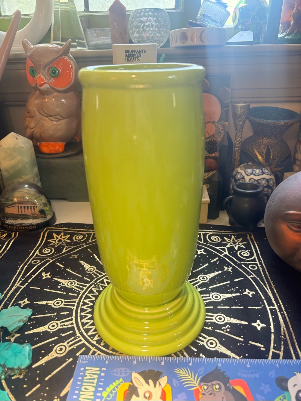 MILLENNIUM III FIESTA WARE CHARTREUSE VASE: YEAR OF 2000!!! - Picture 4 of 10